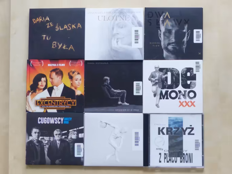 Muzyka - płyty CD w bibliotece w Żyrardowie