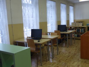 Stanowiska komputerowe w Centrali Biblioteki - ul. Mostowa 1