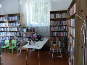Stanowisko komputerowe w Filii nr 3 przy ulicy Moniuszki 13