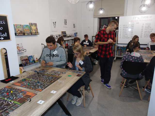 Turniej gra planszowa Brzdęk biblioteka Żyrardów
